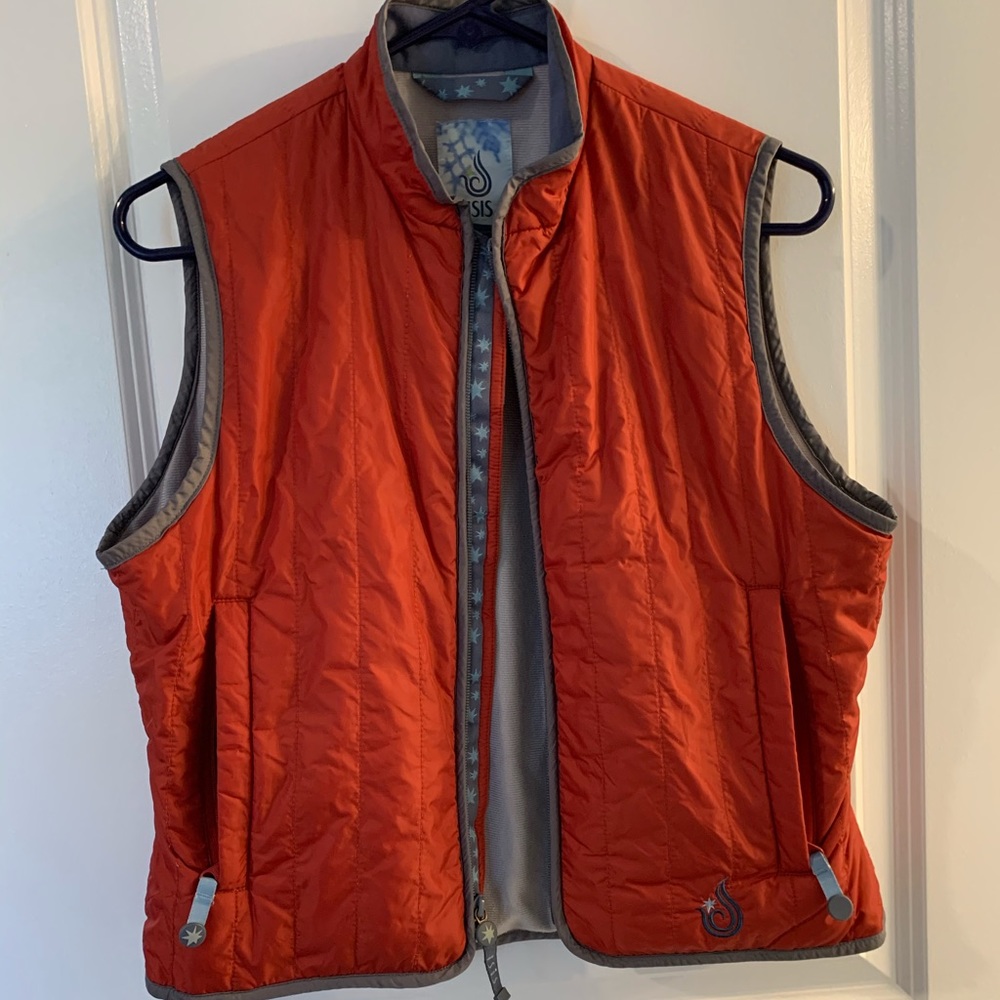 Isis Vest